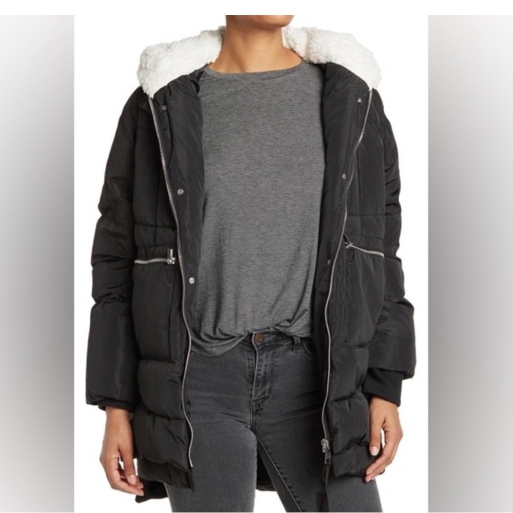 AVEC LES FILLES COAT size M - Black with Silver Like New - Same as Orolay